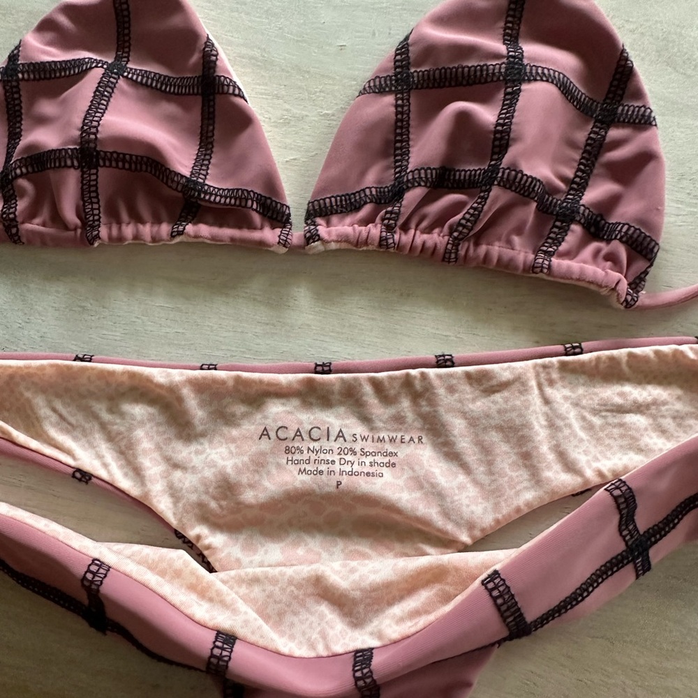 ✖️[SOLD]✖️ ACACIA SWIM - Picture 3 of 4